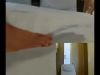 眼镜哥极品女神老婆OL办公装双摄像头直播做爱视频给朋友观看,性感,漂亮！