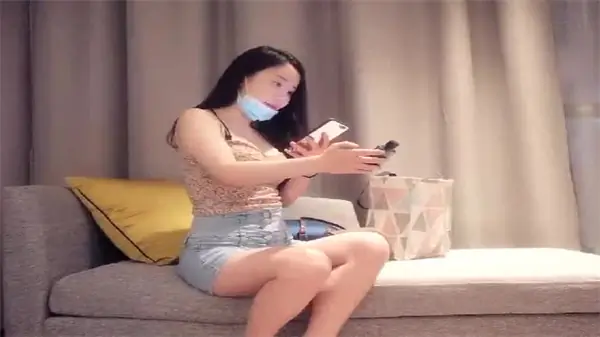 极品学妹欣欣直播自慰!香蕉塞穴狂干内射爆浆